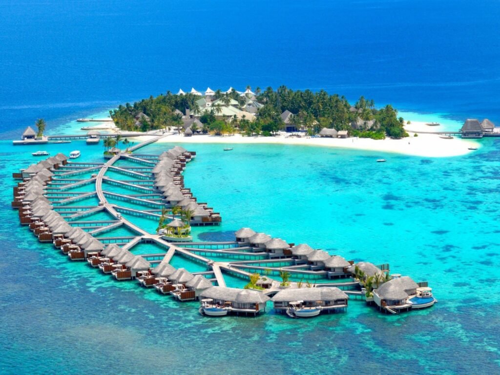 منتجع كانديما (Kandima Maldives)
